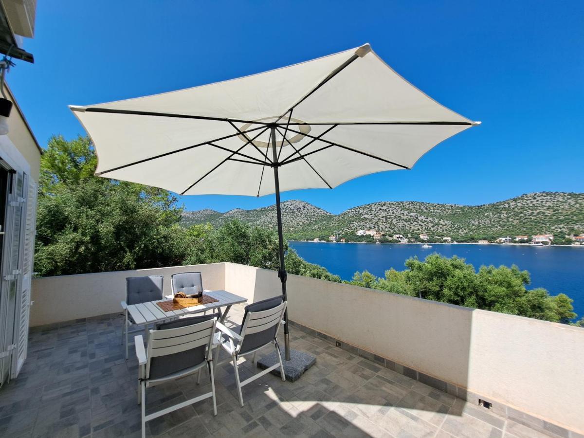 Apartman Portorus Lastovo Exterior foto