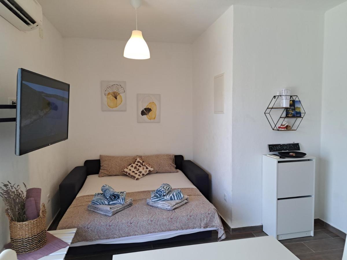 Apartman Portorus Lastovo Exterior foto